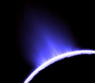 18_enceladus_geysers-300x262