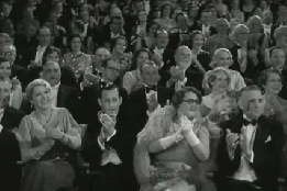 Audience-clapping2