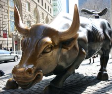 the-merrill-lynch-bull-ny-photo-thanks-to-flickr-user-ooitschristina